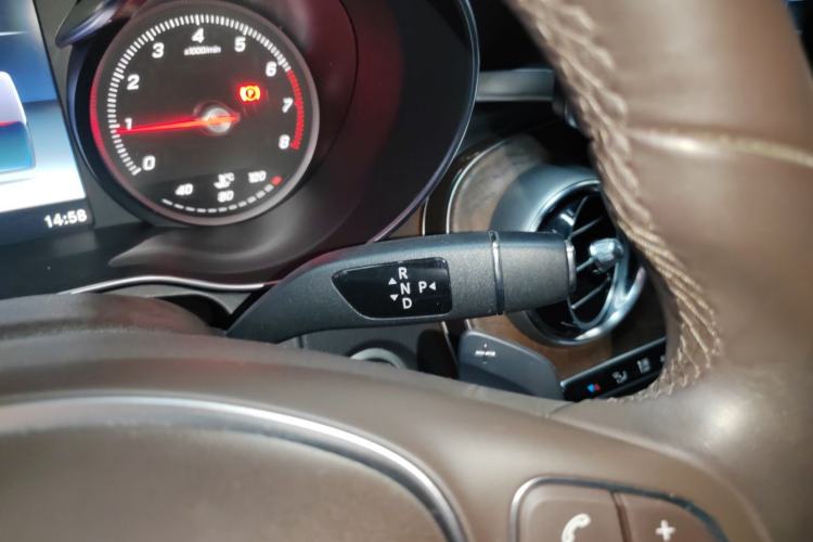 Used Mercedes-Benz GLC 2016 GLC 300 4MATIC Dynamic Model
