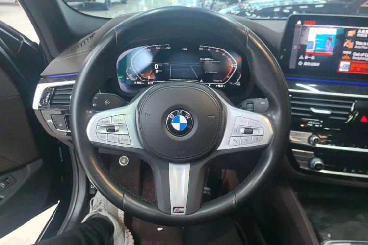 Used BMW 5 Series 2022 Second Facelift 525Li M Sport Package
