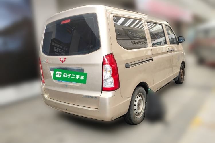 Used Wuling Rongguang S 2022 1.2L Base Version 5-Seater LSI
