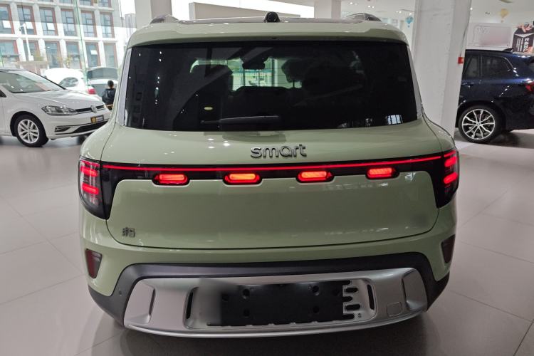 Used  #5 2024 Long-Range Journey Luxury Edition