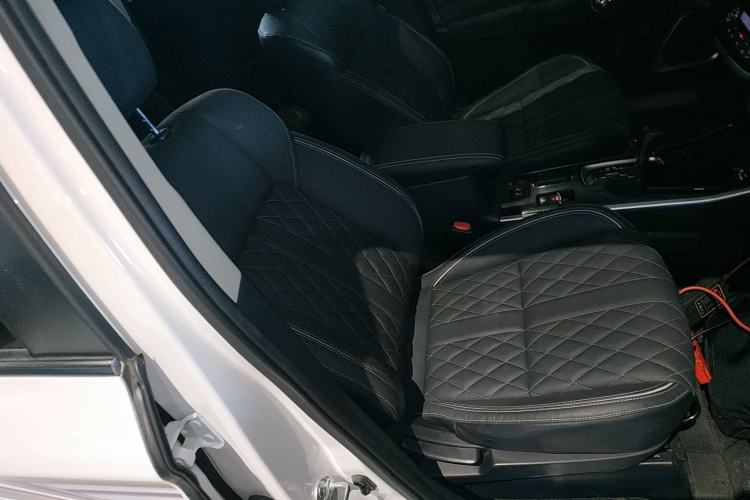 Used Mitsubishi Outlander 2021 Revised Version 2.0L Two-Wheel Drive Enjoyment Edition 5 Seats
