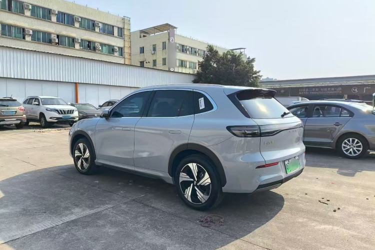 Used  E5 2024 530km Starship Edition
