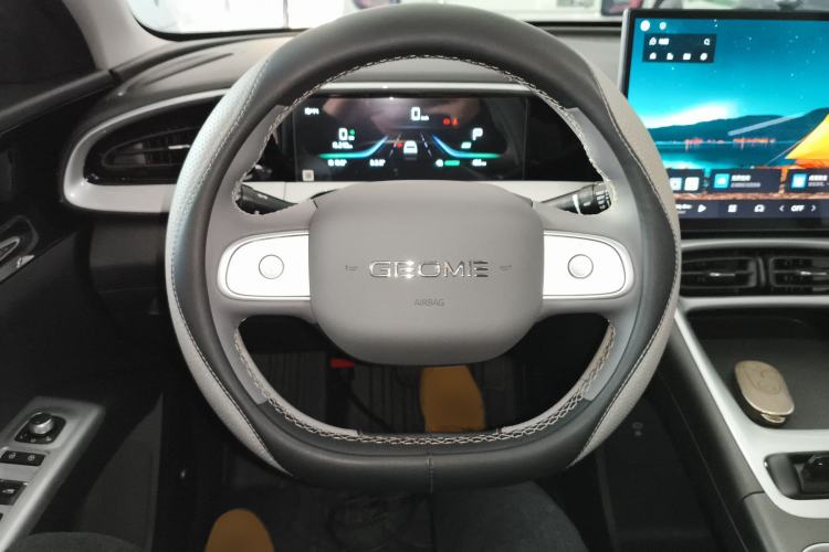 Used  Geome 2025 310km Dream Edition
