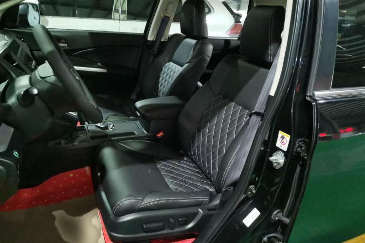 Used Honda CR-V 2013 2.4L four-wheel drive luxury version
