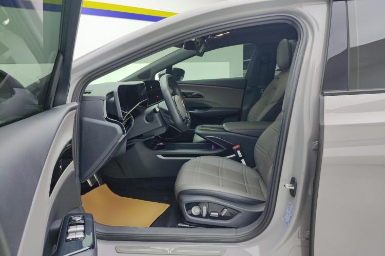 Used Hongqi EH7 2024 690 Pro