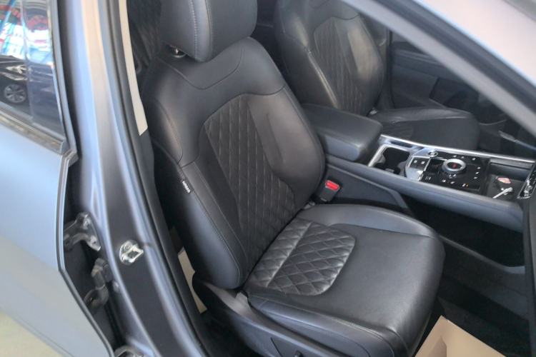 Used Kia Sportage 2023 2.0T Two-Wheel Drive Flagship Edition
