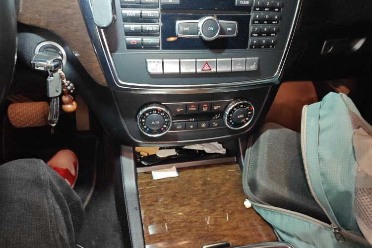 Used Mercedes-Benz M-Class 2014 ML 350 CDI 4MATIC
