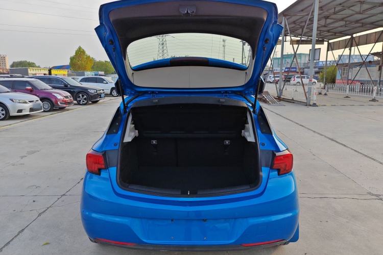 Used Buick Verano 2016 Hatchback 15S Automatic Ambition Model
