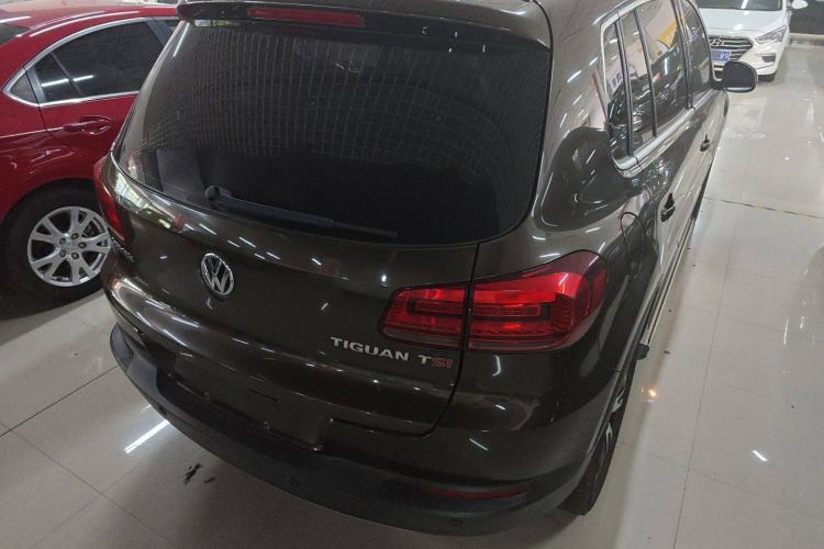 Used Volkswagen Tiguan 2015 1.8TSI Automatic Two-Wheel Drive Luxury Model
