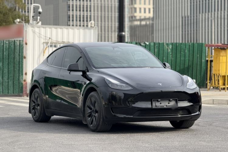 Used Tesla Model Y 2023 Rear-Wheel-Drive Version