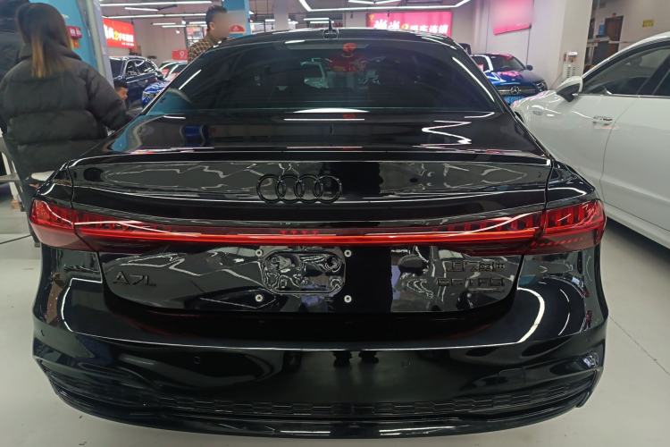 Used Audi A7L 2022 45 TFSI S-line Dream-Building Crystal Flow Package