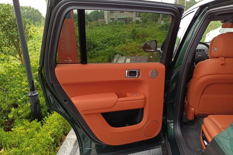 Used Li Auto L9 2022 Max model
