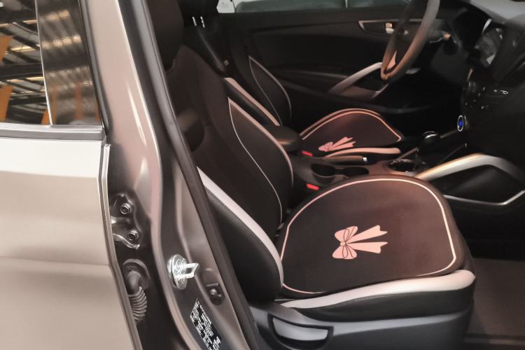 Used Hyundai Veloster 2012 1.6L Automatic Luxury Edition
