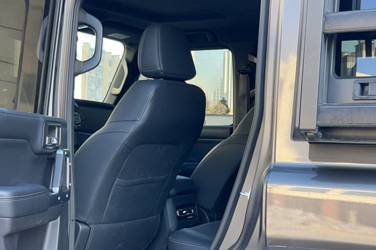 Used  T01 2024 2.0T Mechanic