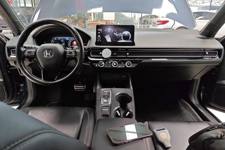 Used Honda Civic 2023 2.0L eHEV Sharp Edition
