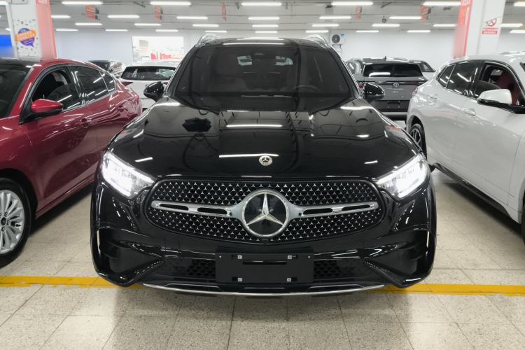 Used Mercedes-Benz GLC 2024 GLC 260 L 4MATIC Luxury Model 5 Seats