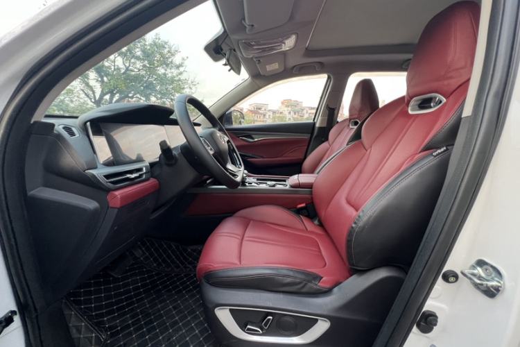 Used Changan CS75 PLUS 2022 1.5T Automatic Luxury Model