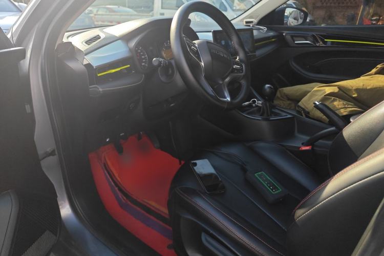 Used Roewe i5 2021 1.5L Manual Platinum Edition