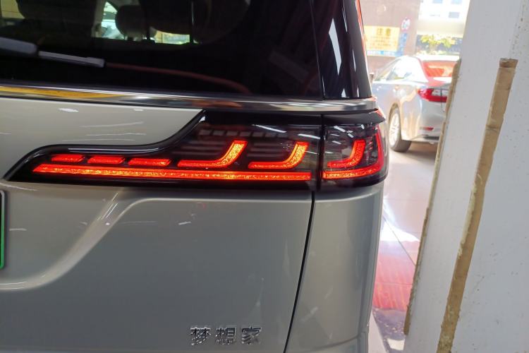 Used VOYAH Dream 2022 Low-Carbon Edition Dream+ Smart Enjoyment Package
