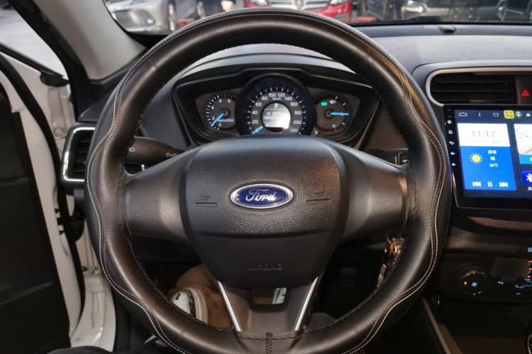Used Ford Escort 2019 Revised 1.5L Automatic ZhiXiang Version (Tire Pressure Monitoring) China VI Standard