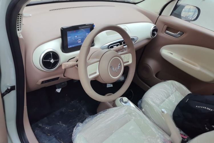 Used Wuling Hongguang MINIEV 2025 Four-Door Version Advanced Edition