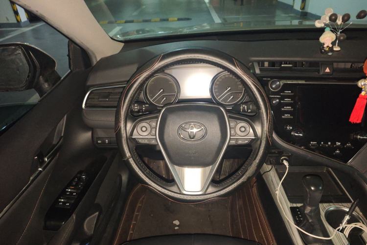 Used Toyota Camry 2018 Dual-Engine 2.5 HG Luxury Edition
