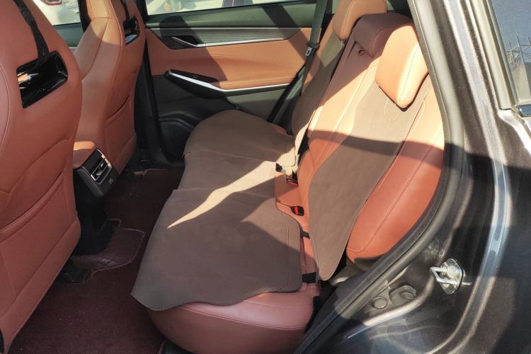 Used Changan CS75 PLUS 2023 3rd Generation 1.5T Automatic Prestige Model
