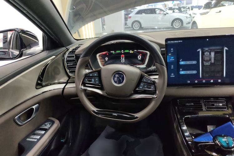 Used BYD Han 2020 EV Long-Range Luxury Model
