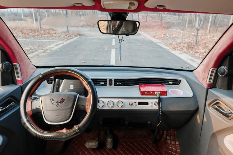 Used Wuling Hongguang MINIEV 2021 Macaron Premium Model – Lithium Iron Phosphate
