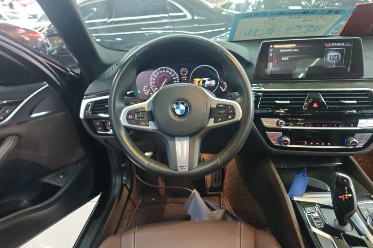 Used BMW 5 Series 2019 525Li M Sport Package