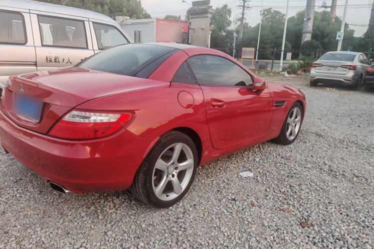 Used Mercedes-Benz SLK-Class 2011 SLK 200 Fashion Model
