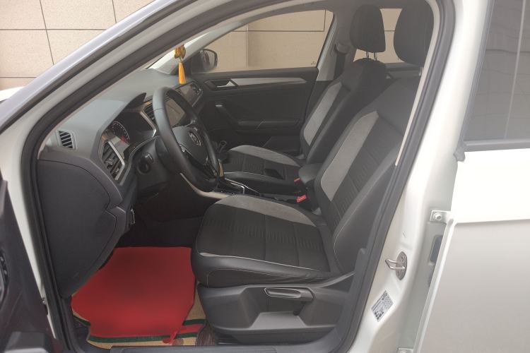 Used Volkswagen T-ROC 2019 230TSI DSG Two-Wheel-Drive Advanced Version China VI Standard