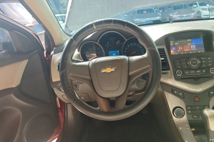 Used Chevrolet Cruze 2015 1.5L Classic SE AT
