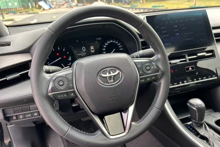 Used Toyota Avalon 2023 2.5L Luxury Edition
