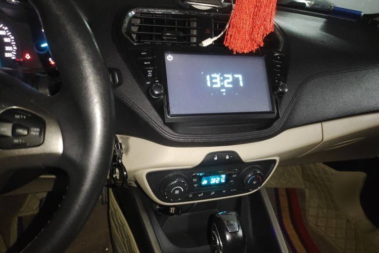 Used Ford Escort 2015 1.5L Automatic Fashion Model
