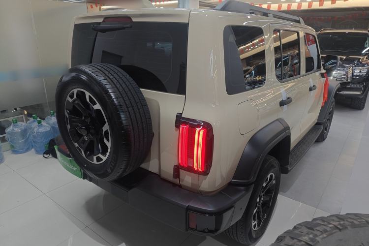 Used Tank 300 New Energy 2025 Hi4-T
