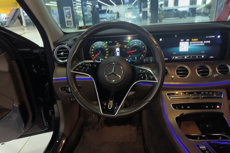 Used Mercedes-Benz E-Class 2022 Updated E 300 L Luxury Edition
