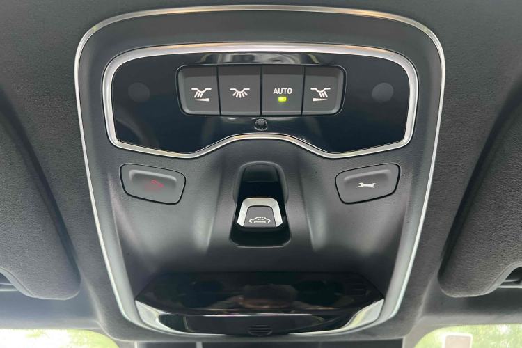 Used Lynk & Co 03 2022 03+ 2.0TD Automatic Wind-Chasing Edition
