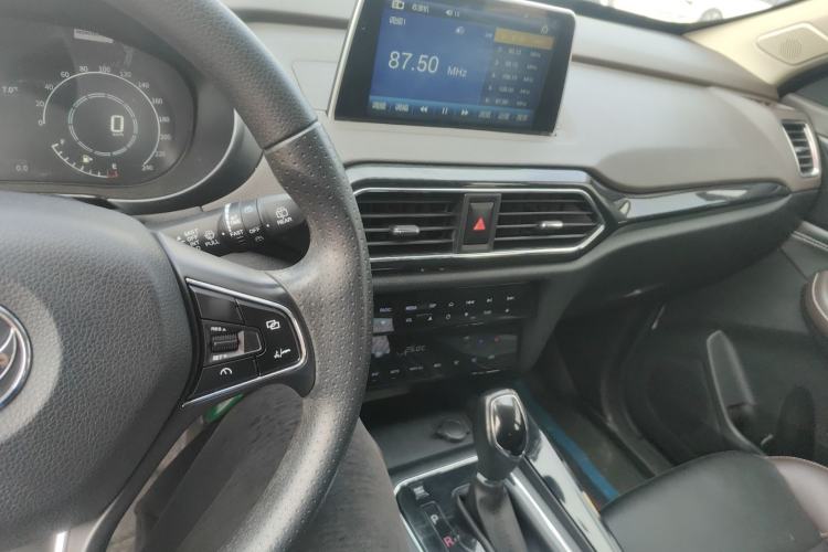 Used Dongfeng Fengon S560 2019 1.8L CVT Comfort Edition
