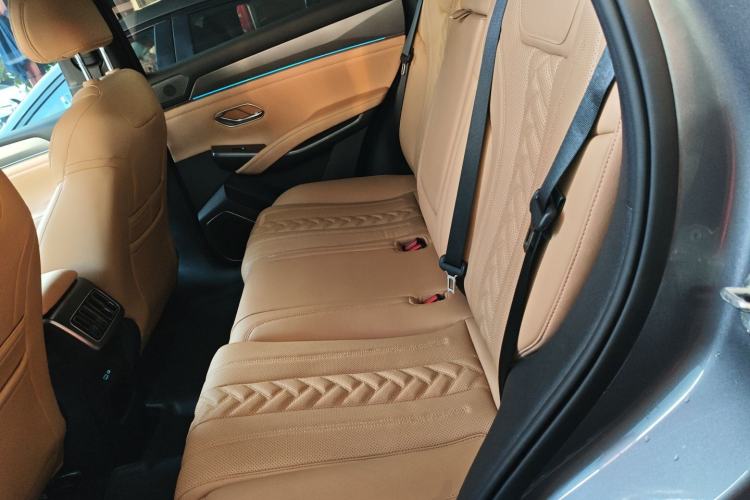 Used BYD Song L DM-i 2024 112 km Beyond Edition
