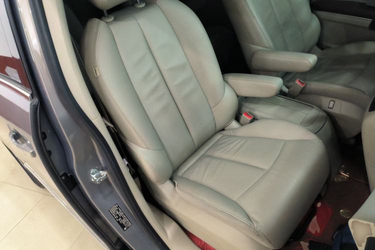 Used Buick GL8 2018 28T Luxury Model China VI Standard
