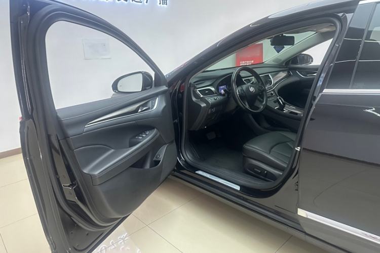 Used Buick LaCrosse 2022 652T Luxury Version
