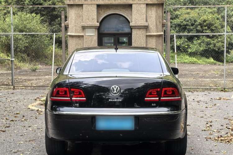 Used Volkswagen Phaeton 2014 3.0L Business Model
