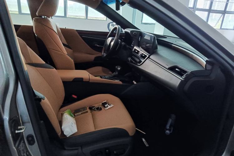 Used Lexus ES 2022 200 Luxury Edition
