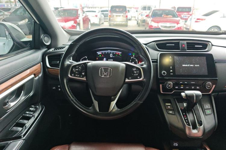 Used Honda CR-V 2021 240TURBO CVT 2WD Fashion Edition