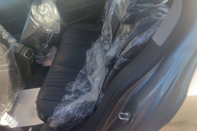 Used Peugeot 408 2022 1.6T Light-Chasing Edition
