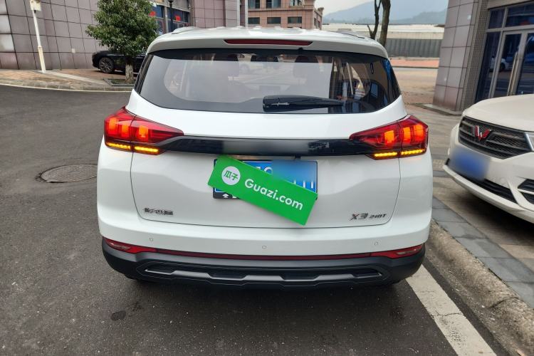 Used BAIC Beijing X3 2021 1.5T CVT Glory Edition
