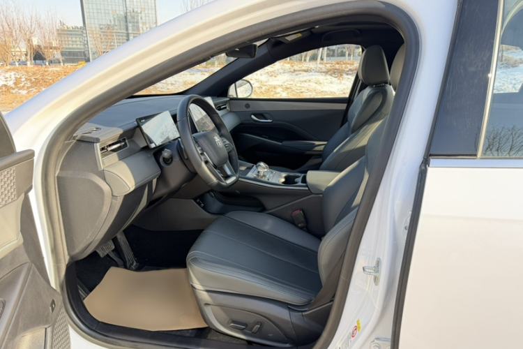 Used BYD Qin PLUS 2025 DM-i Smart Drive 120KM Superior Model