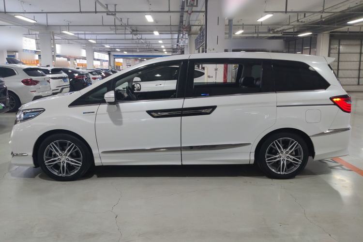 Used Honda Elysion 2019 2.0L Hybrid Luxury Edition
