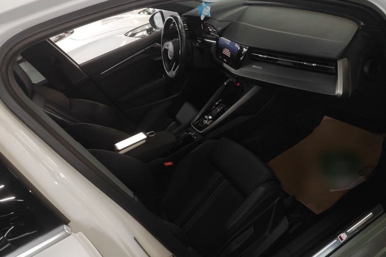 Used Audi A3 2021 Sportback 35 TFSI Fashionable Sports Model
